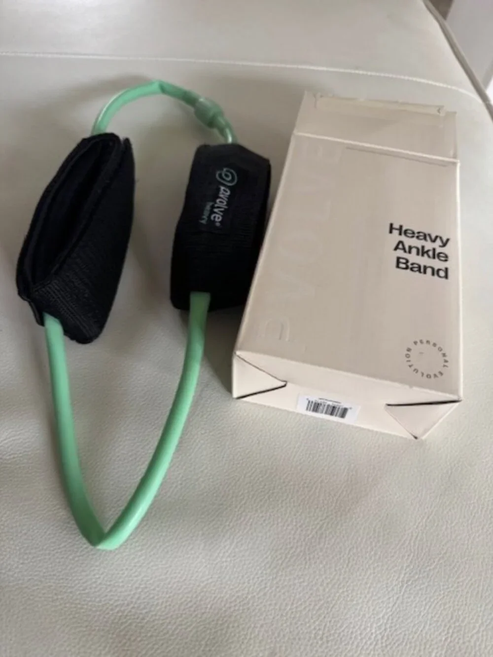 Brand new in box Pvolve Heavy Ankle Band - Picture 2 of 2